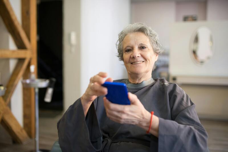 free cell phone for senior citizens in Oklahoma