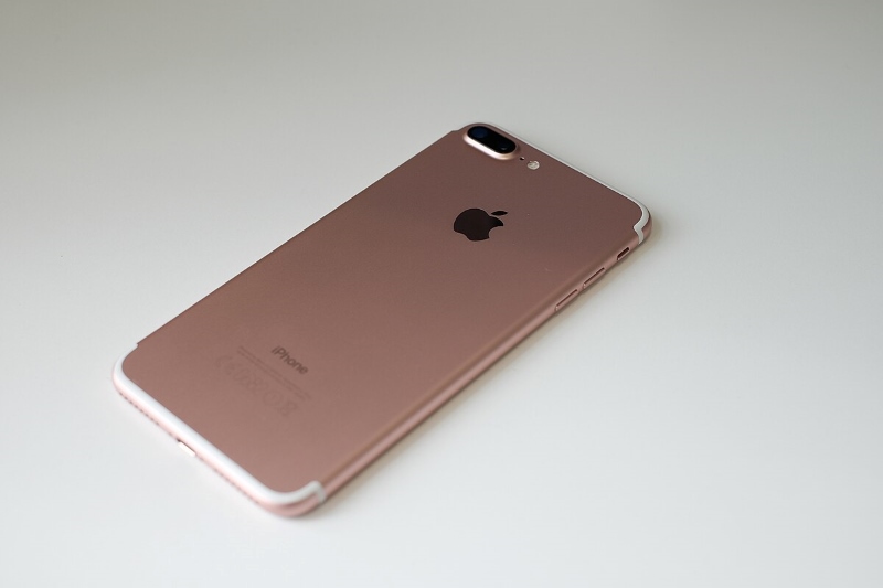 free iphone 7 plus government phone