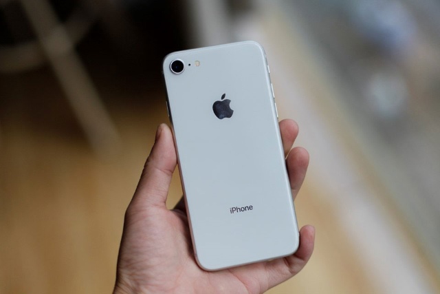 free iphone 8 plus government phone