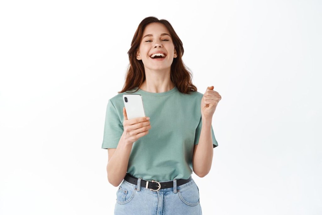 How to get a free iPhone 14 from the government