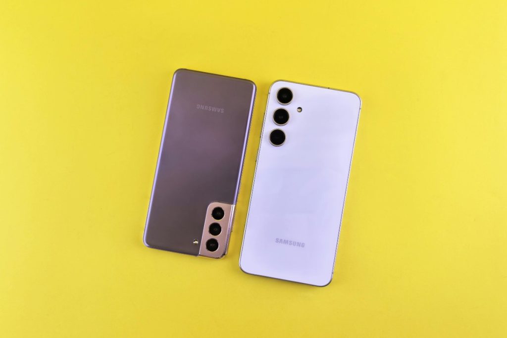free government samsung galaxy s22