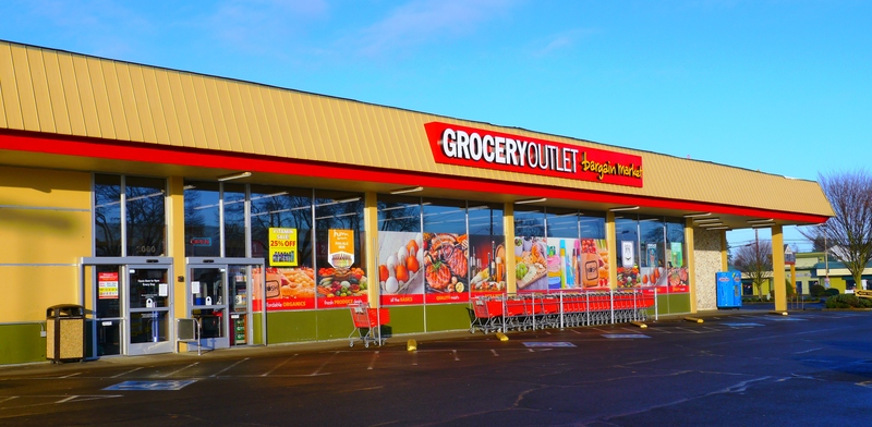 does grocery outlet take ebt near me