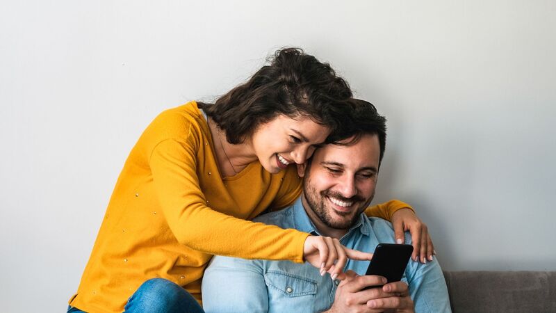 How to get a free phone in Colorado