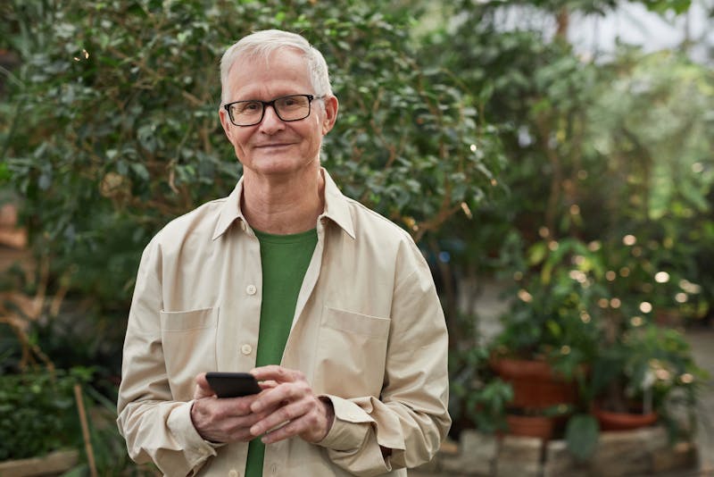 free phone with food stamps Alabama for seniors