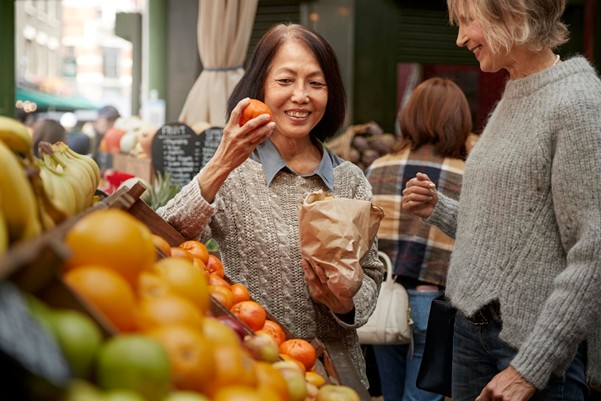 buying fruits at local market using snap ebt