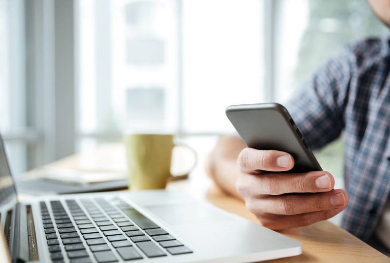 is it possible to get a free phone 1