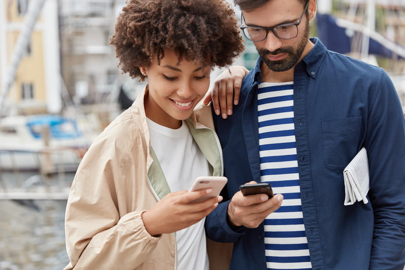 why-do-phone-companies-give-free-phones