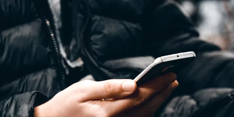 Your EBT card works like a debit card at participating stores (Image By Unsplash)
