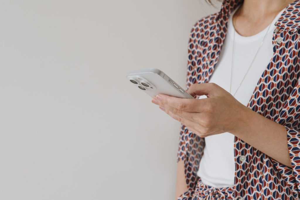 How to Apply for a Free Government Phone ACP Program