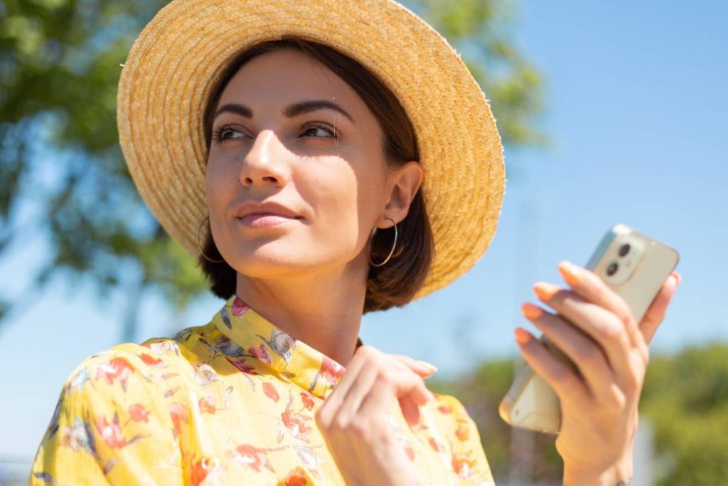 free iphone 8 plus government phone