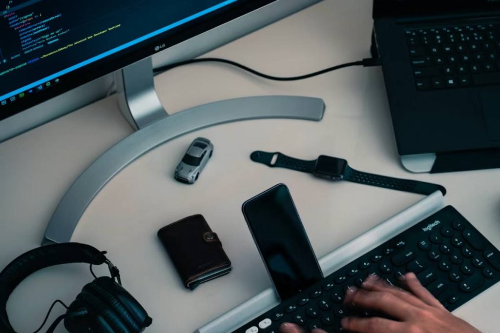 free laptop program for students