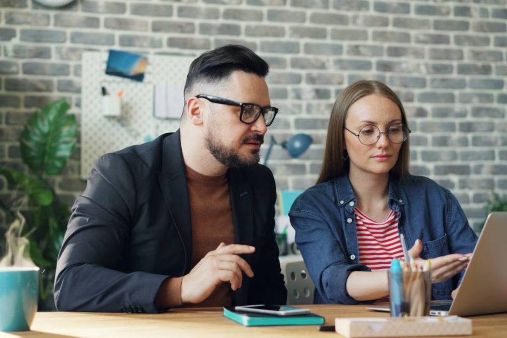 free laptop to work from home