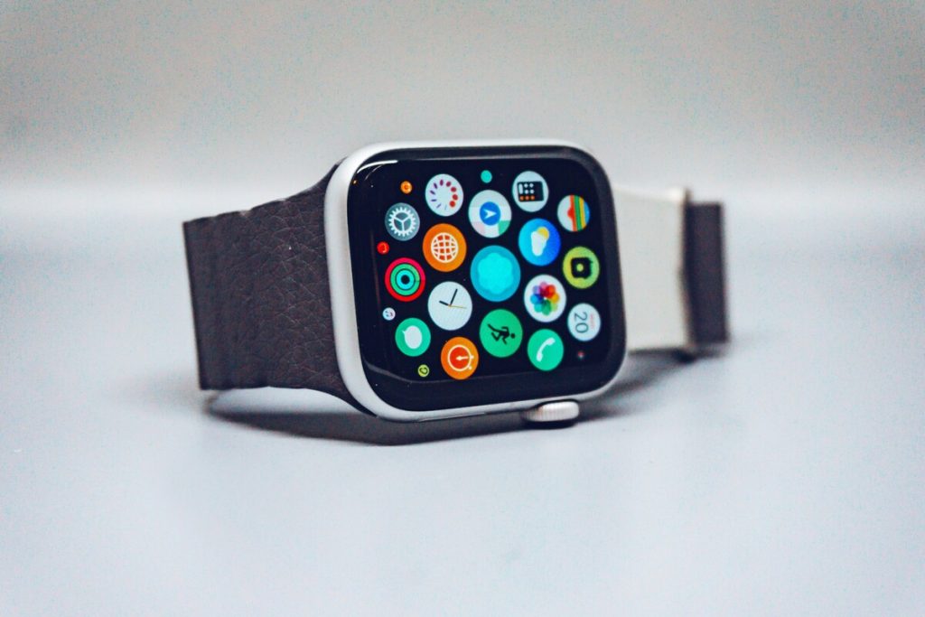 free-smartwatch-with-phone