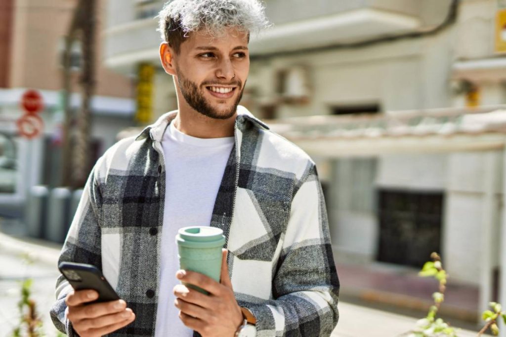 get a free iphone 4 without contract