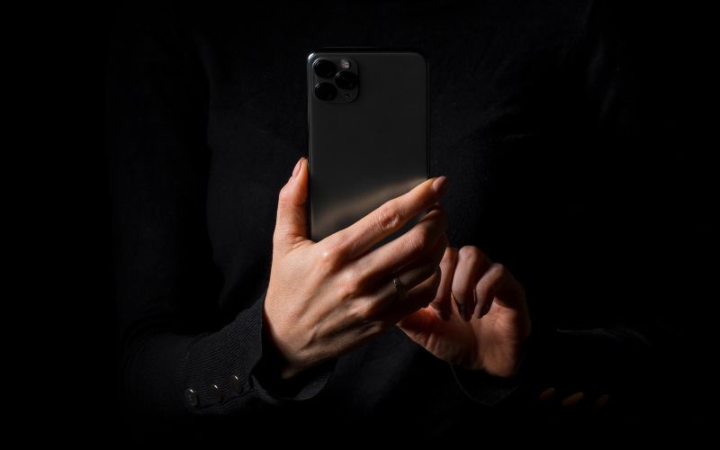 How can I get a free cell phone in Las Vegas