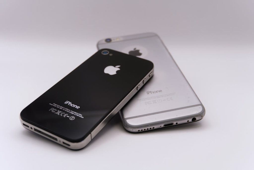 Does iPhone SE Have eSIM feature
