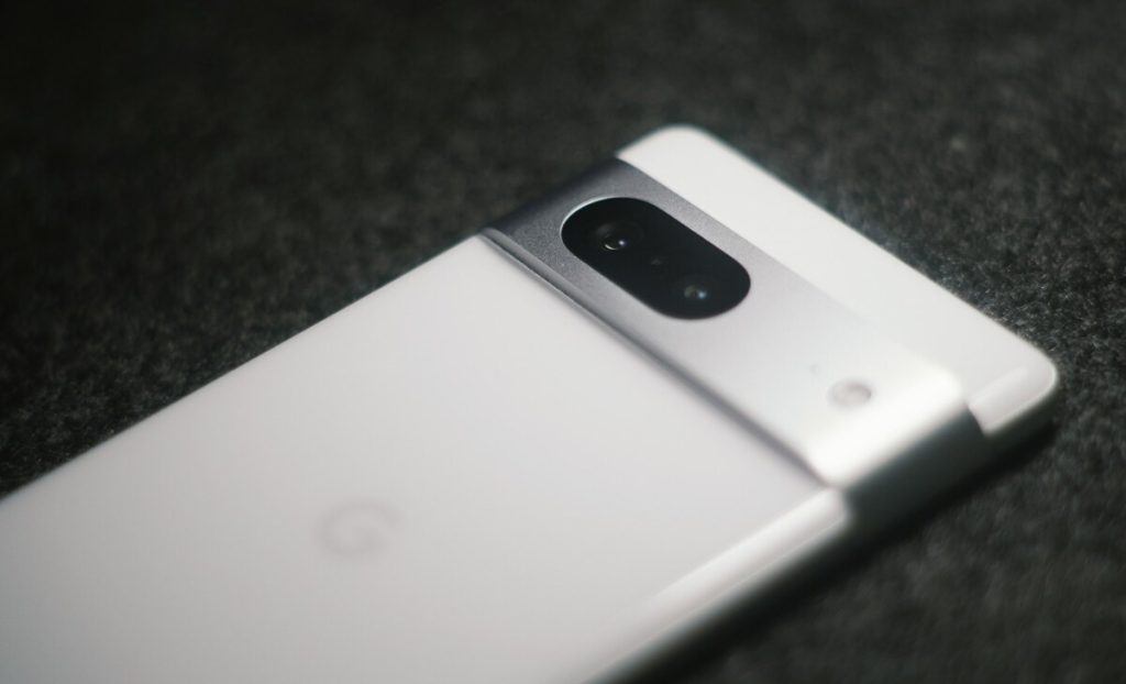 Google Pixel 7 eSIM: What You Need to Know Before You Switch