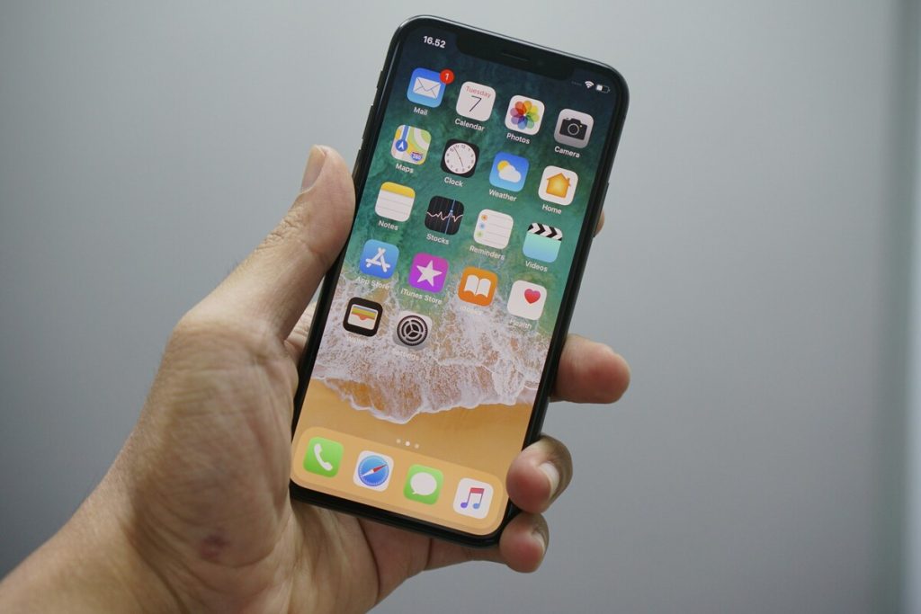 sim-card-inserted-but-no-service-iphone