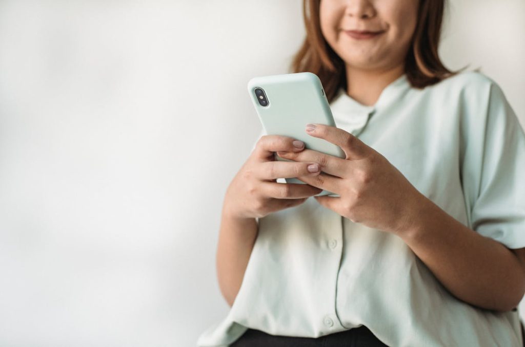 can-you-use-an-iphone-without-a-sim-card