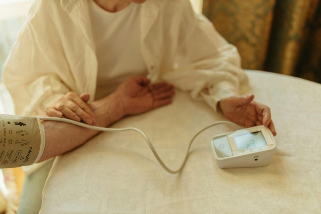 how much does medicare pay for home health care per hour