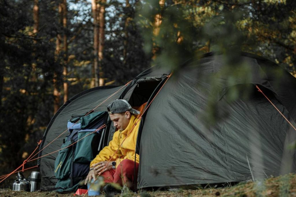 how-to-waterproof-a-tent
