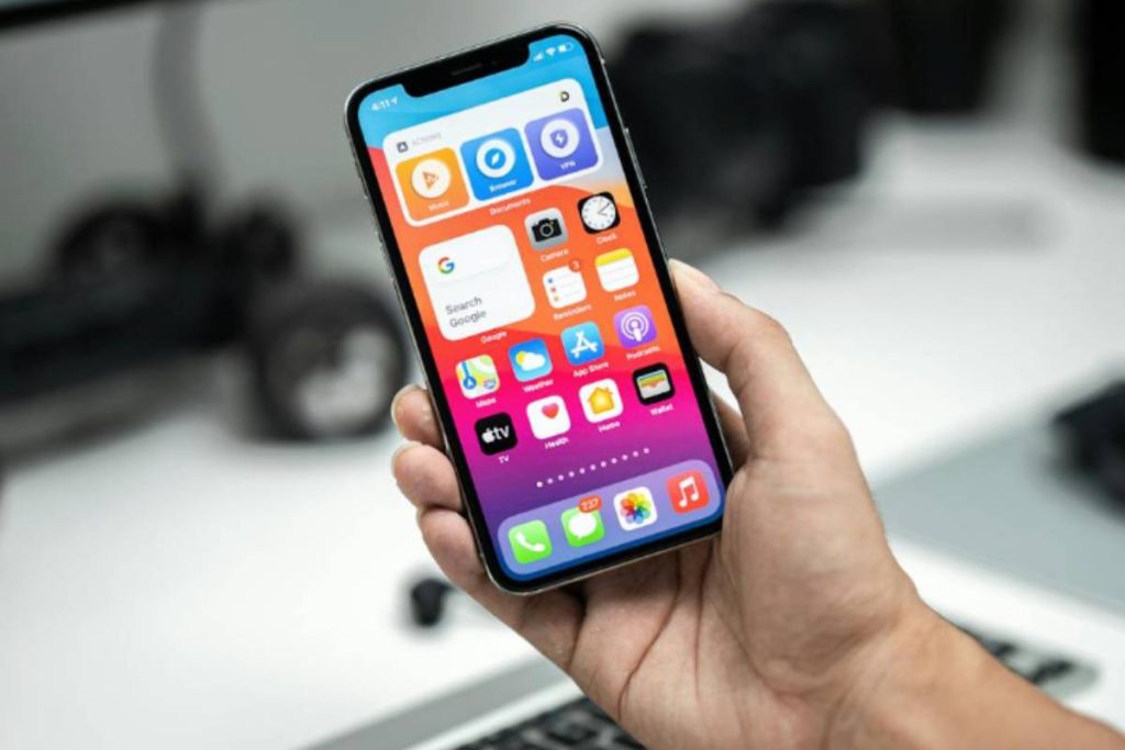 is-iphone-12-pro-max-esim-compatible