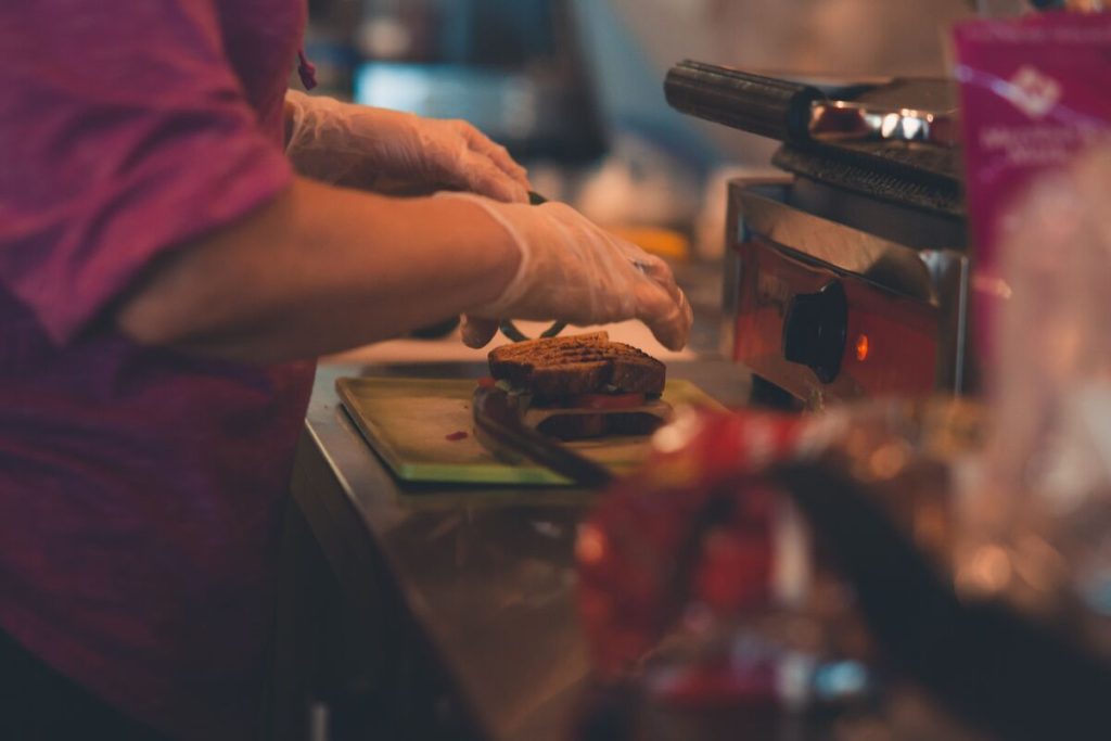 how-to-clean-the-inside-of-a-toaster