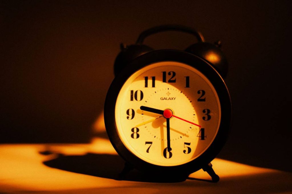 what-time-does-it-get-dark