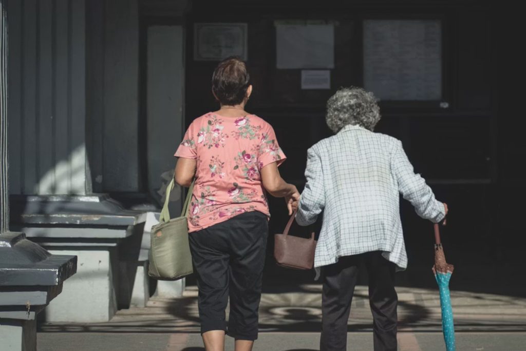 financial assistance for assisted living