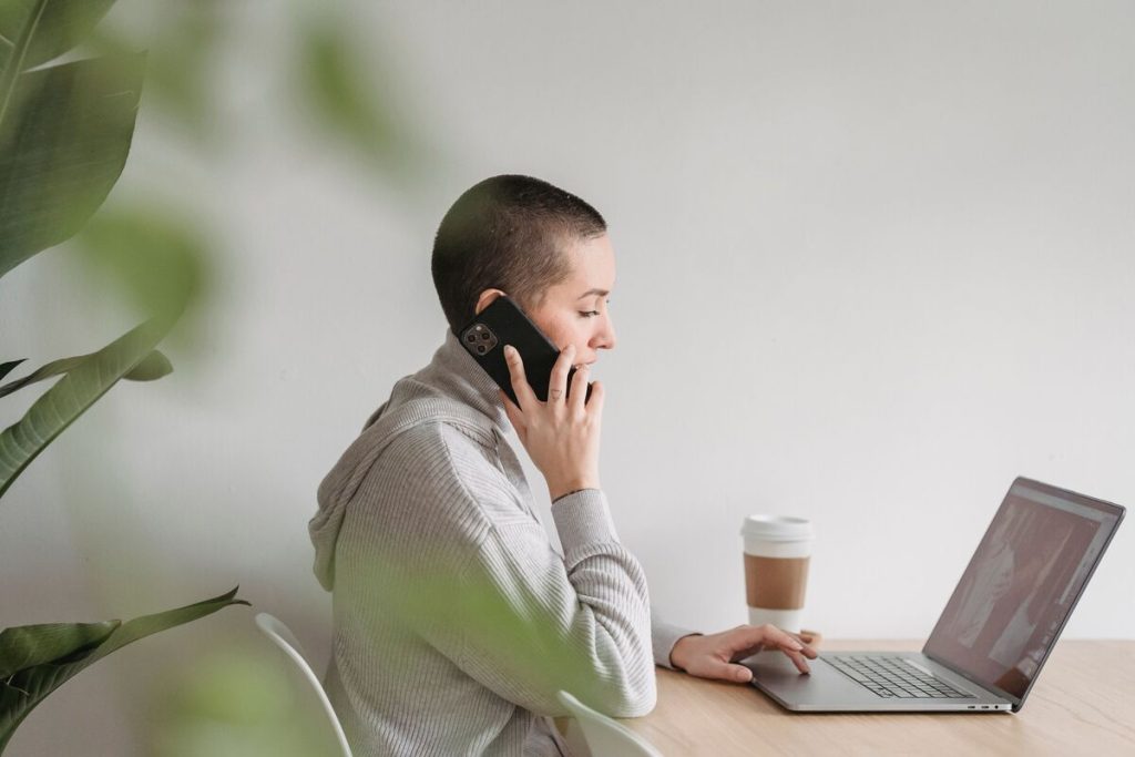 massachusetts-free-phone-program
