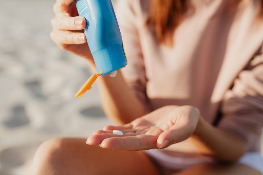 does-sunscreen-prevent-tanning