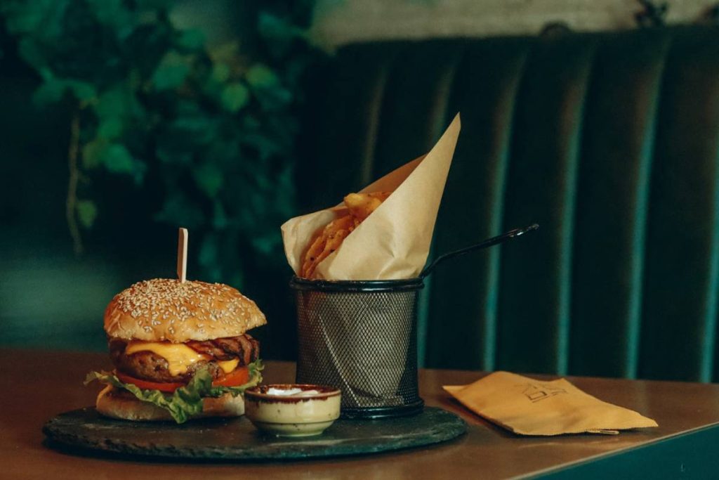 fast-food-open-on-christmas