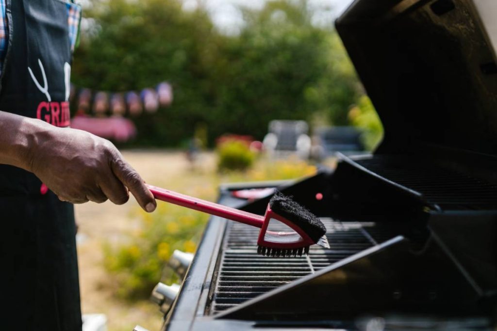 how-to-clean-a-grill