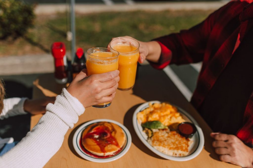 what-food-places-have-deals-on-tuesday