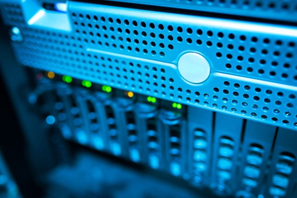 what is a server rack