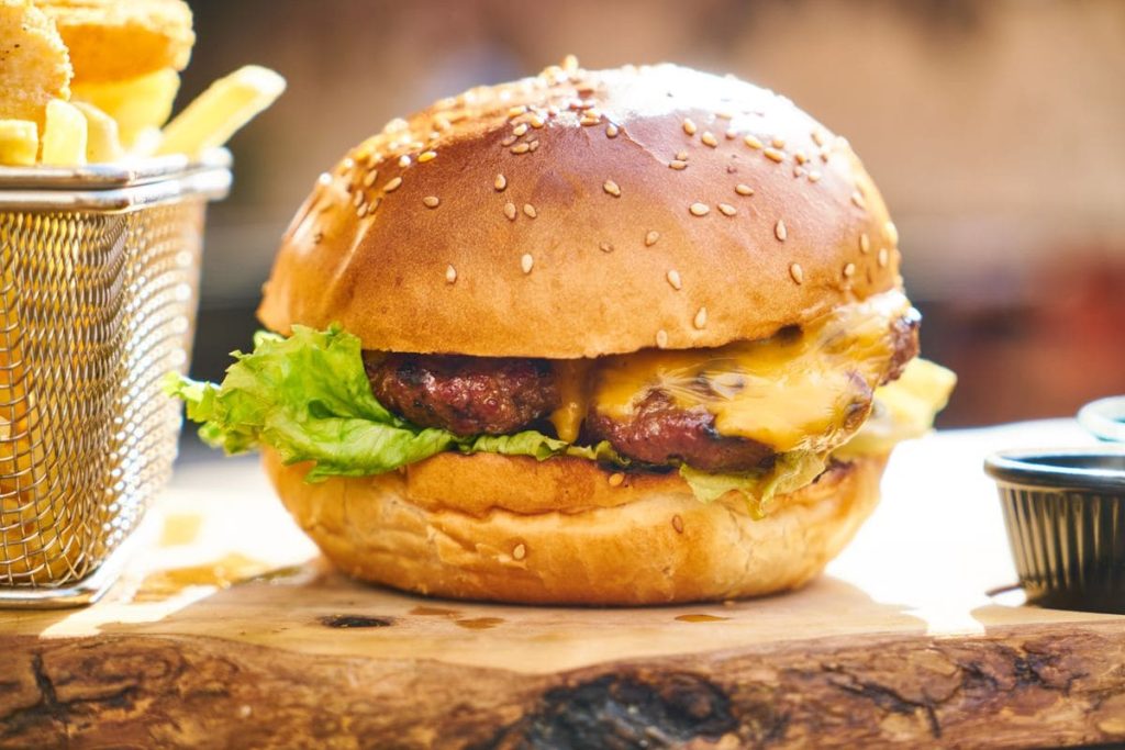 what-was-the-first-fast-food-restaurant
