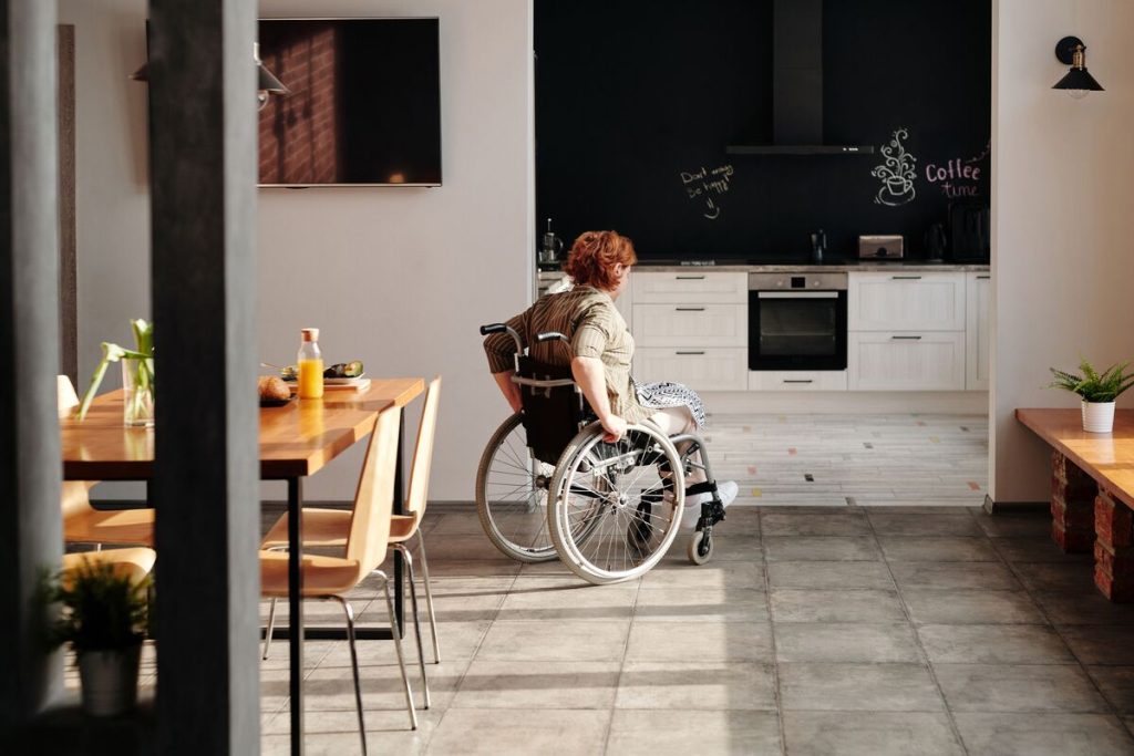 alzheimer-when-is-it-time-for-assisted-living