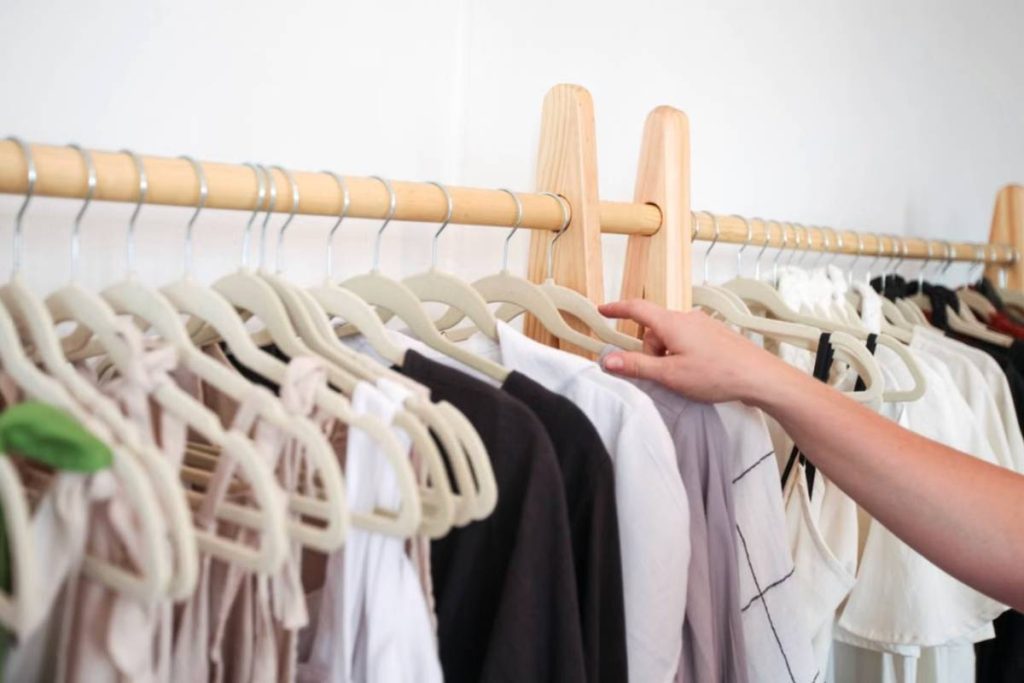 how-to-organize-closet