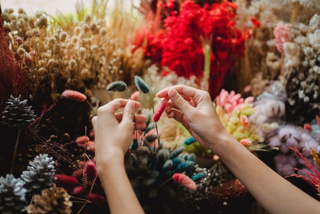 how-to-preserve-fresh-flowers-permanently
