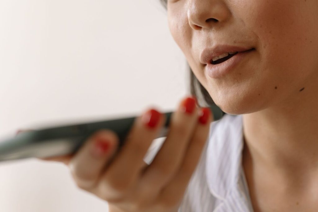 how-to-send-a-voice-message-on-iphone