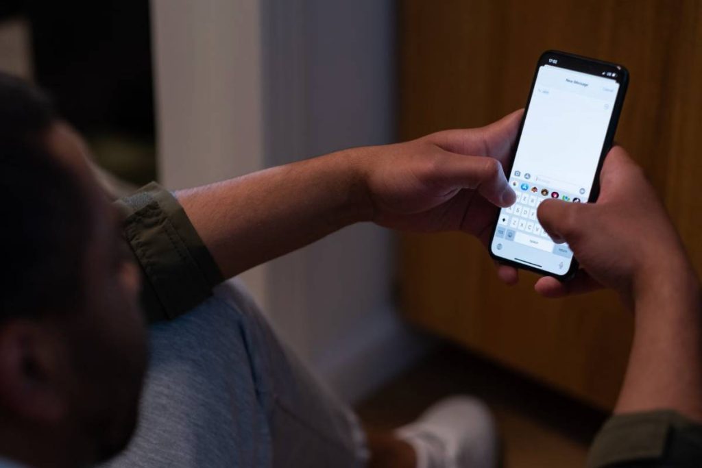 how-to-unsend-a-message-on-iphone