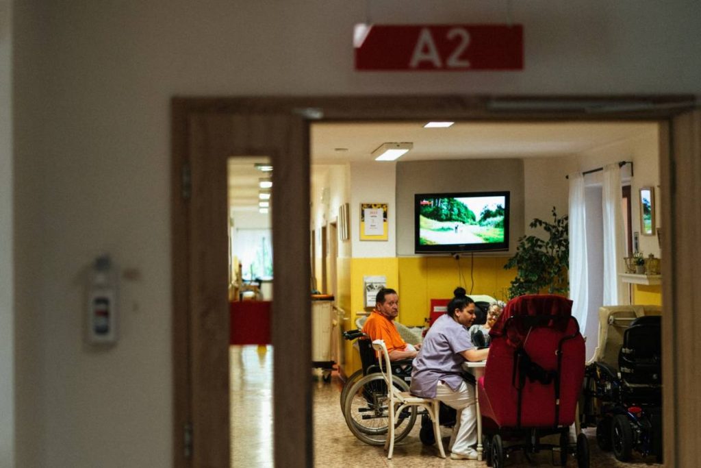 is-assisted-living-tax-deductible