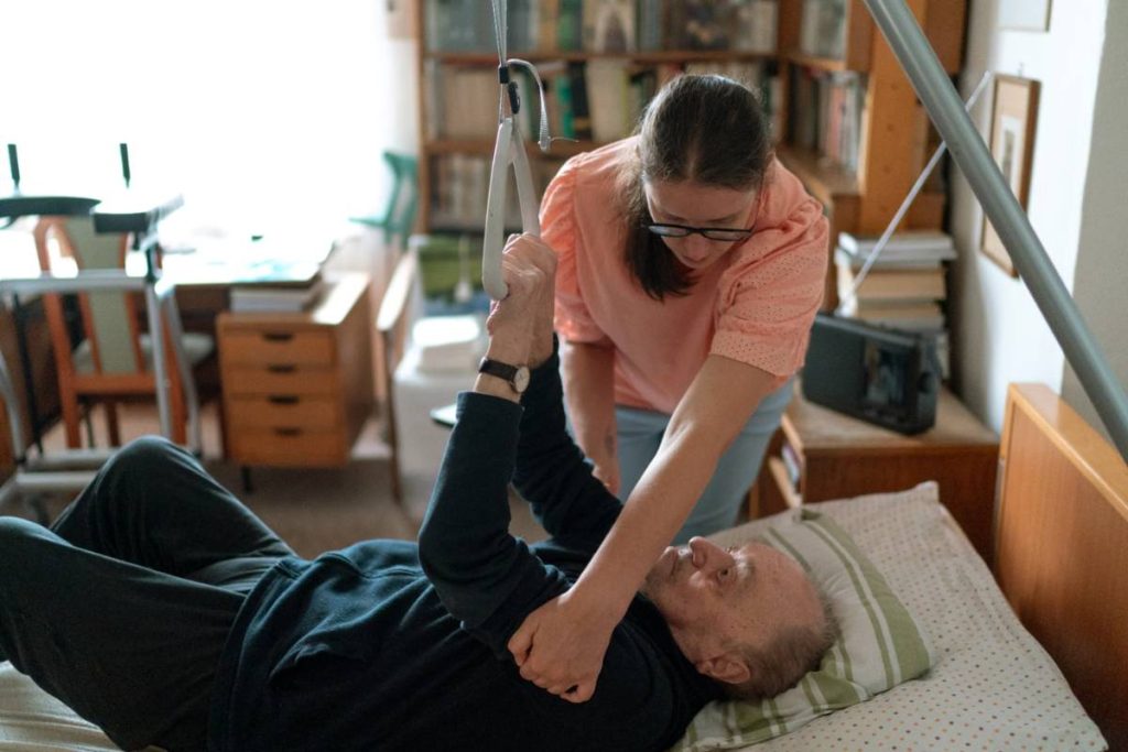 when-to-move-from-assisted-living-to-nursing-home