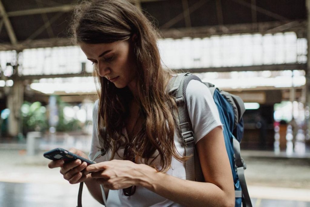 data-roaming-on-or-off