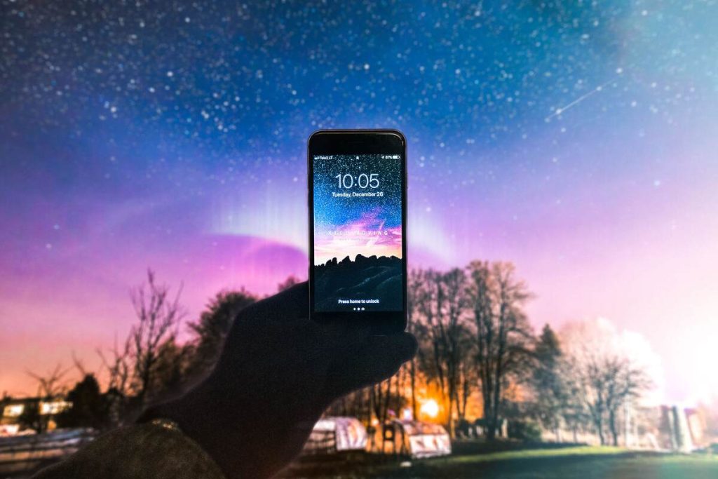 how to change iphone wallpaper