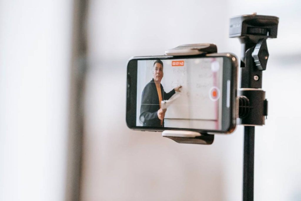 how-to-extract-audio-from-video-on-iphone