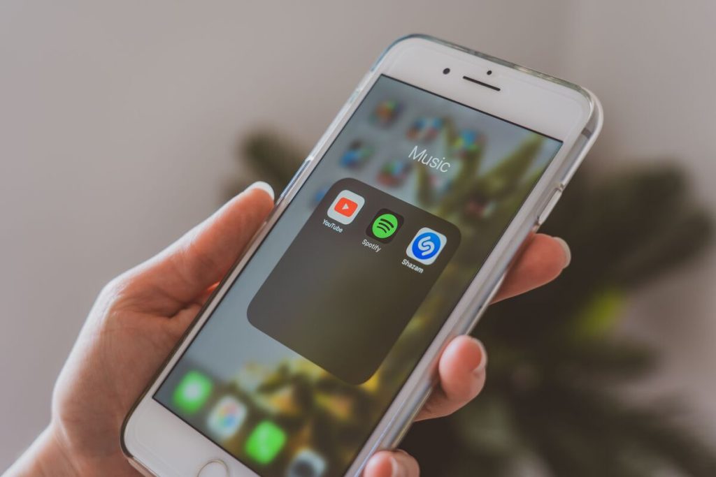 how-to-find-app-subscriptions-on-iphone