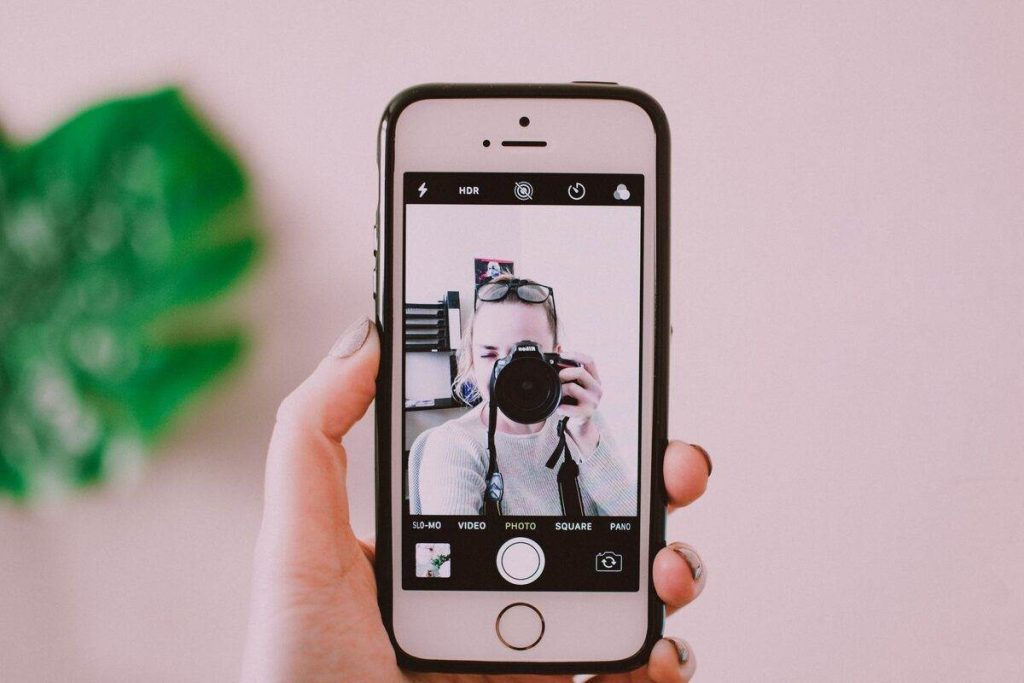 how to screenshot on iphone 8