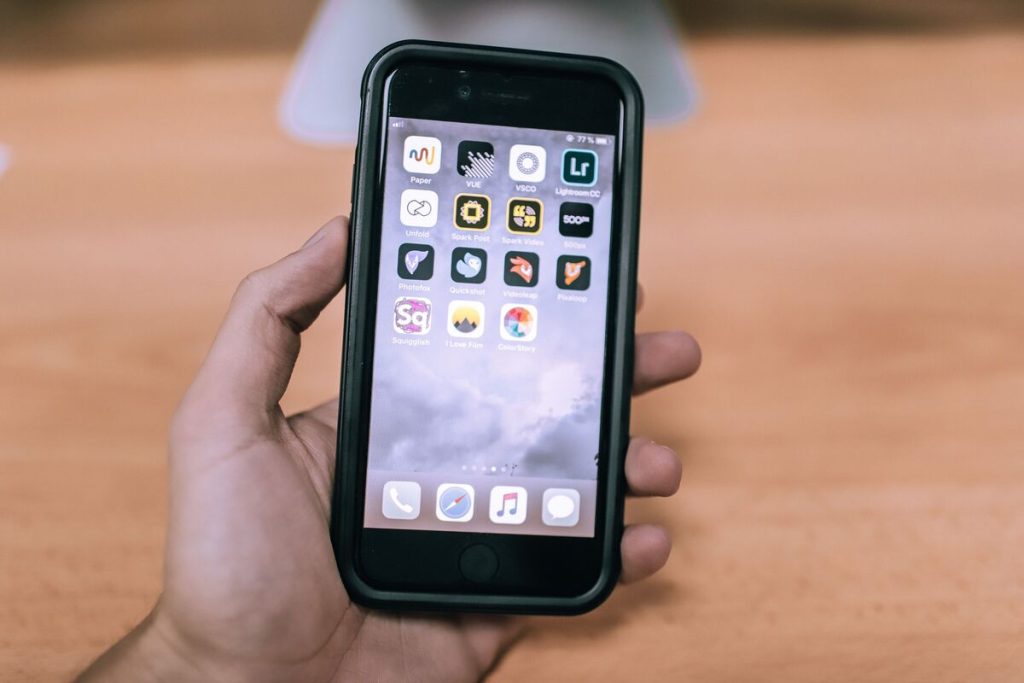 how-to-screenshot-on-se-iphone