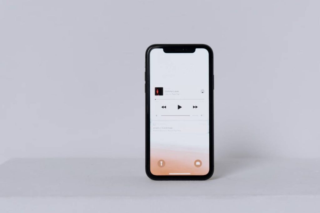 how-to-turn-off-silent-mode-on-iphone